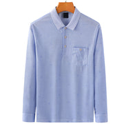Dad Wears A Long-sleeved T-shirt